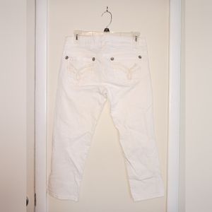 White denim capris size 5
